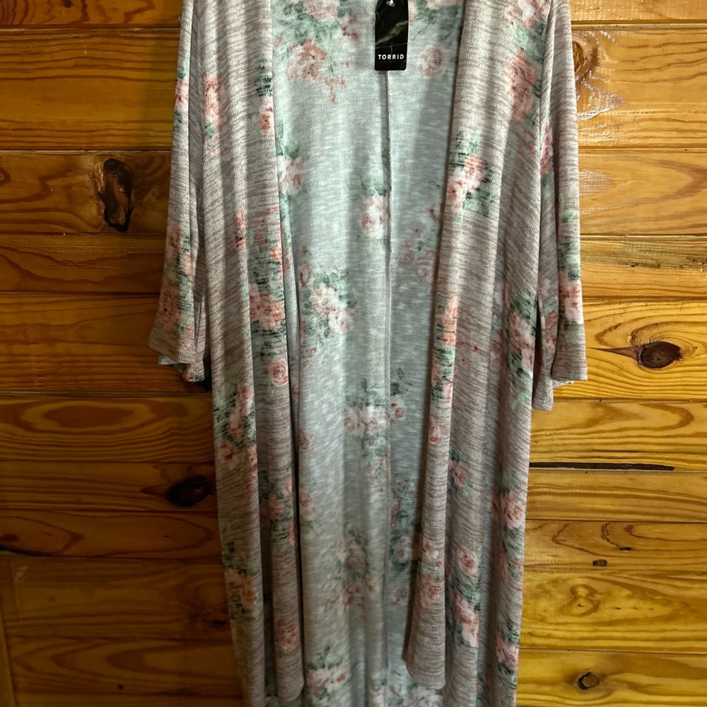 NWT Torrid duster